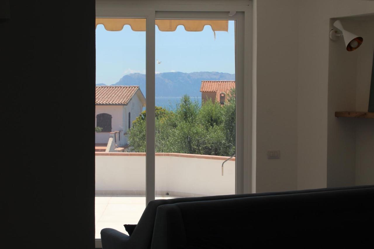 Bona Ciurrata Hotel Golfo Aranci Exterior foto