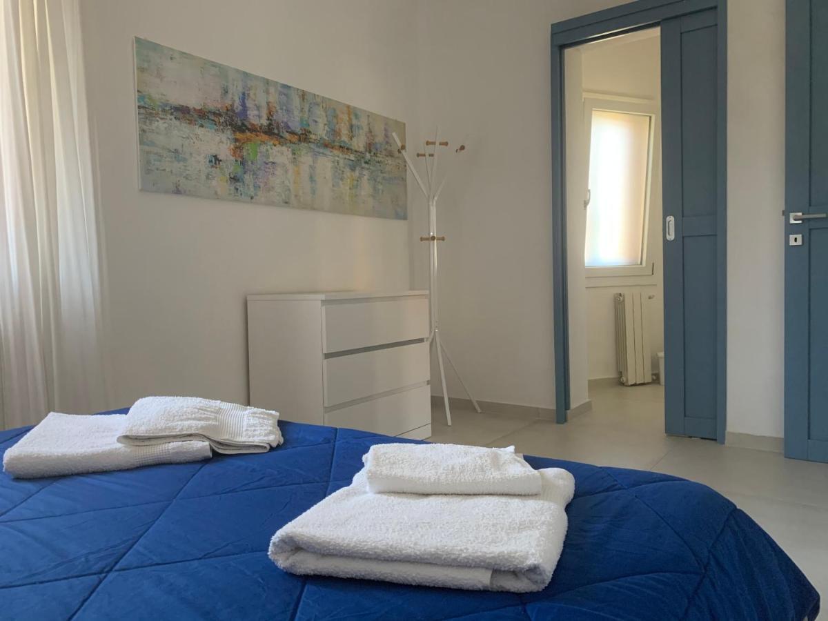 Bona Ciurrata Hotel Golfo Aranci Exterior foto