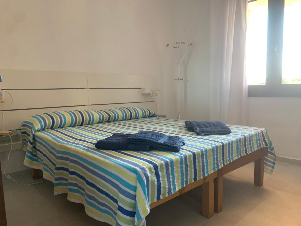Bona Ciurrata Hotel Golfo Aranci Exterior foto