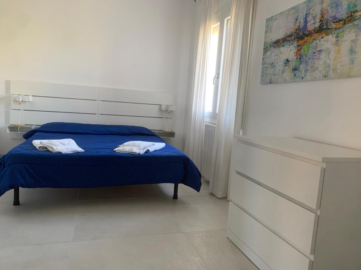 Bona Ciurrata Hotel Golfo Aranci Exterior foto
